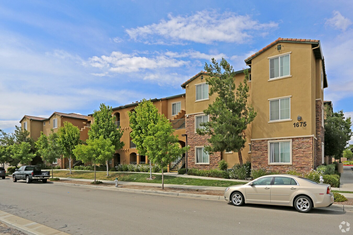 Photo - Willow Glen Natomas Apartments