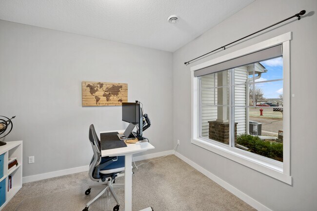 Photo - 7356 Kalland Cir NE