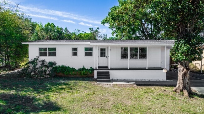 Building Photo - 5508 Meridian Way Rental