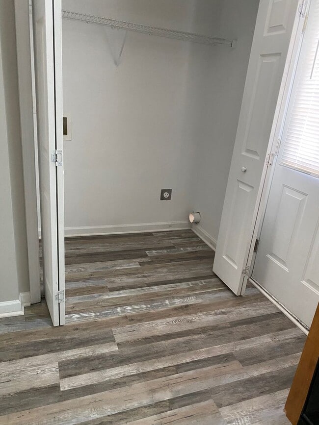 Photo - Great 2 bedroom townhome community located near downtown Dallas