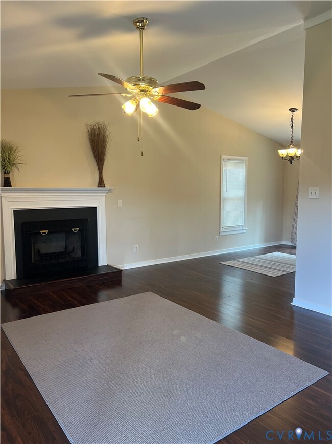 Photo - 9055 Castle Point Rd