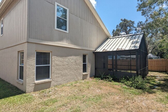4029 Quail Briar Dr