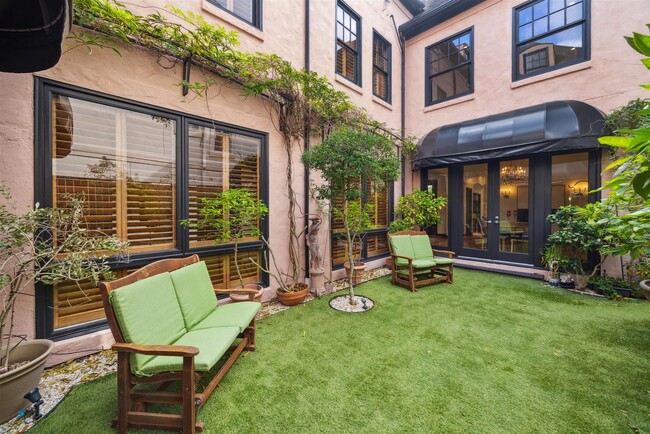 Photo - 2154 Avalon Pl