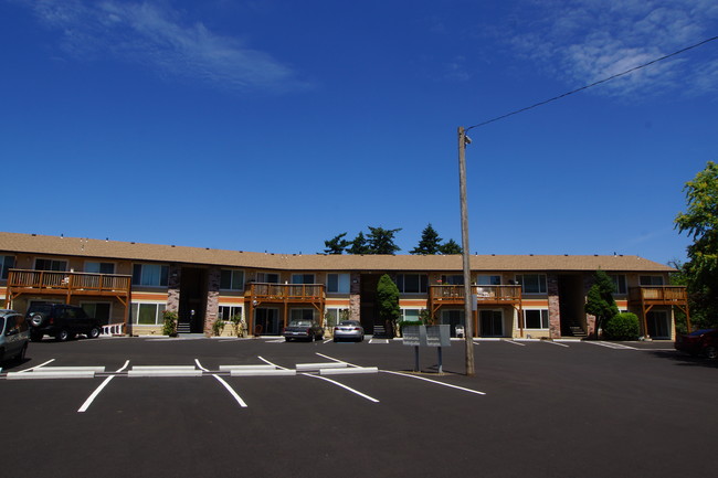 Building Photo - Meadowlark Rental