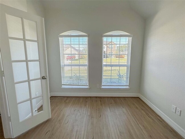 Photo - 27150 Grey Fox Run