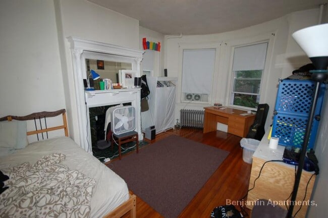 Photo - 1375 Commonwealth Ave Unidad 7