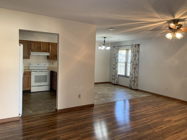 Photo - 32 Rabbit Trail Dr