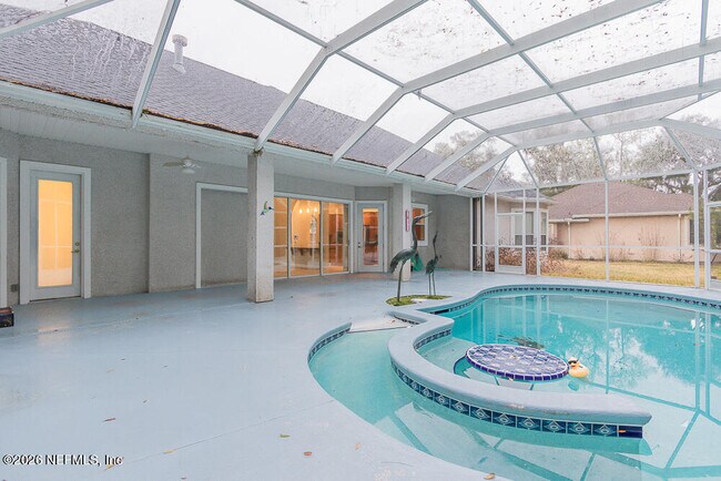 Photo - 5466 River Trail Rd N