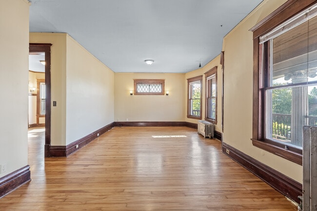 2209 Pleasant, Llc