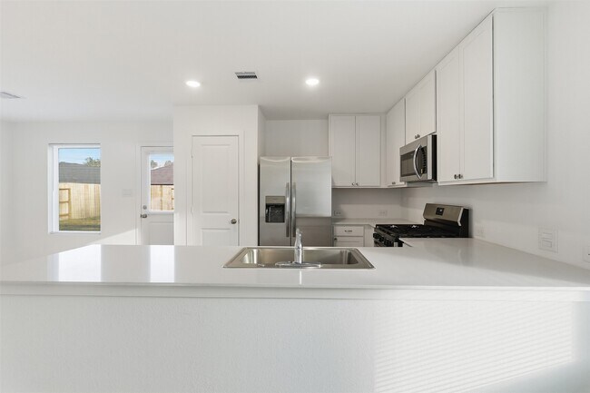 Photo - 1506 Amber Skies Ln