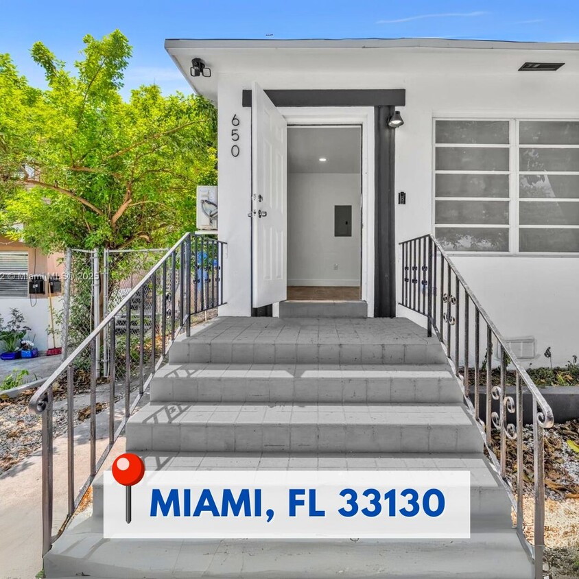 Photo - 650 SW 5th St (Miami, FL)