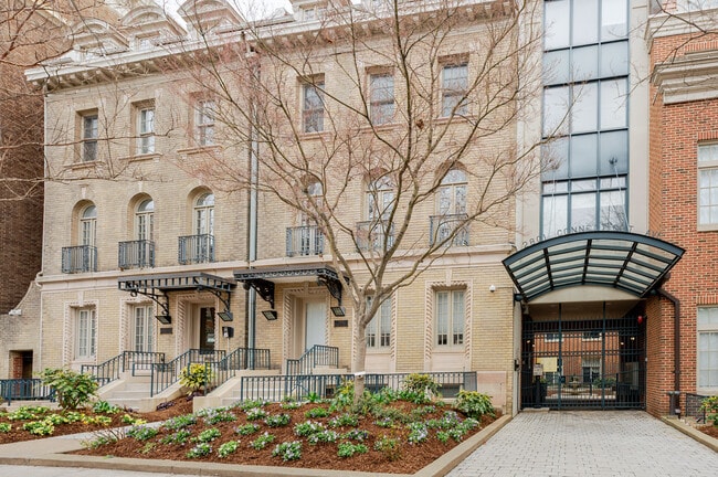 Building Photo - 2801 Connecticut Ave NW Unit 16