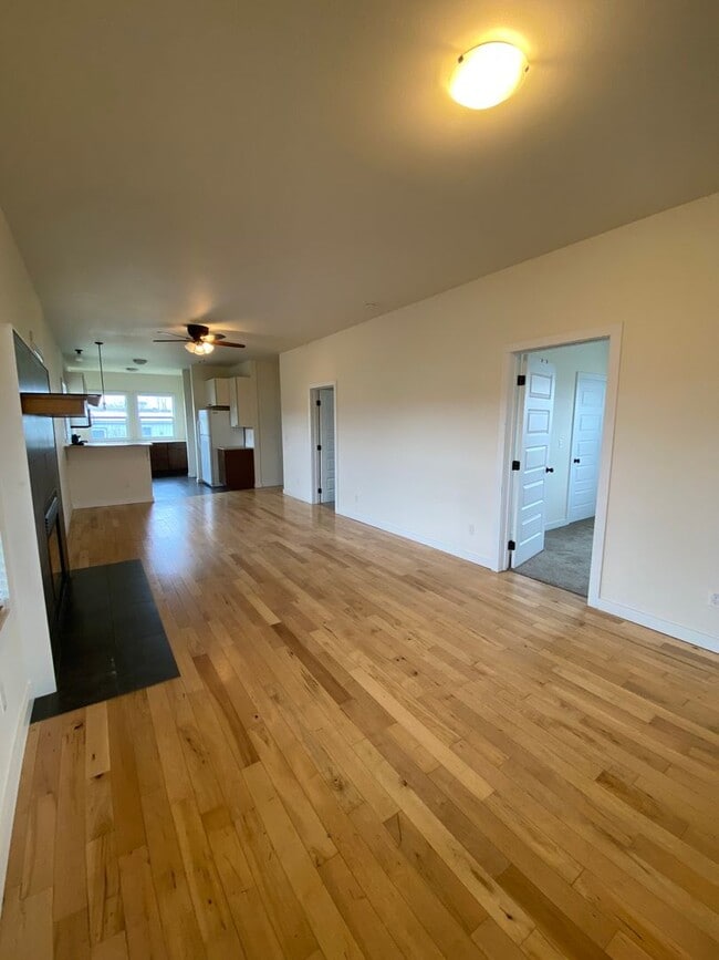 Photo - 1801 Russell Ave