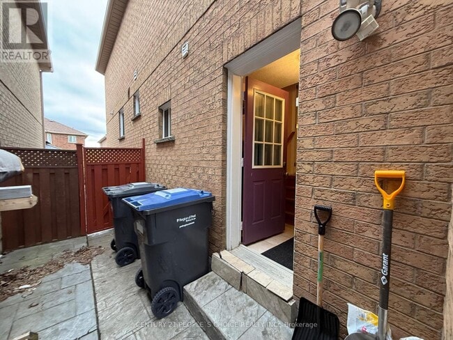 Photo - 5312 Hollypoint Ave