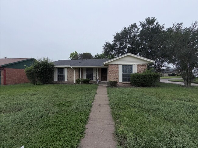 Photo - 4031 Marchant Rd