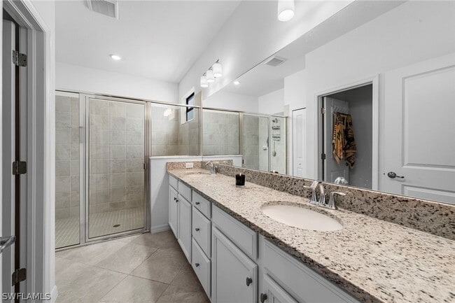 Photo - 3257 Altimira Dr