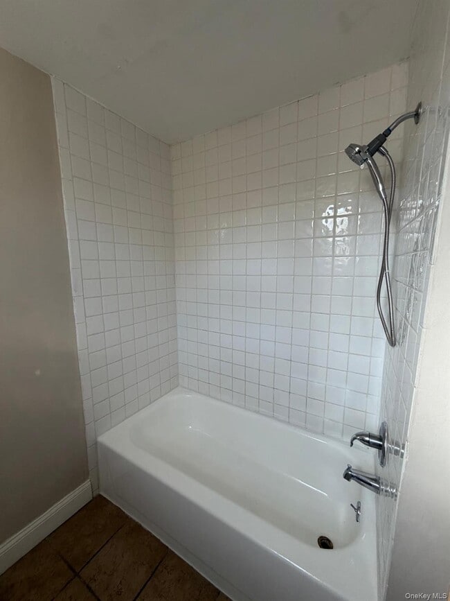 Photo - 13 Hammersley Ave Unit 3