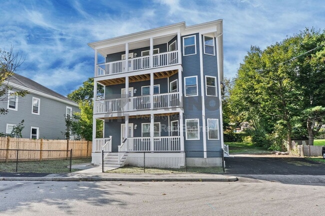 76 Bouvier Ave Unit 1