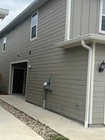 Photo - 305 Marsh Ln Townhome