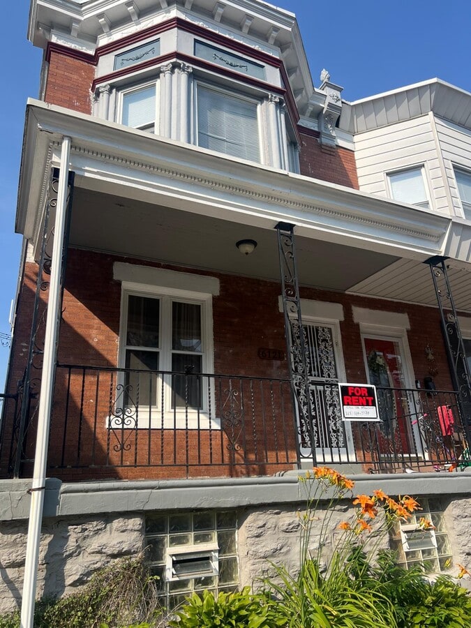 Photo - 6121 Ross St Casa