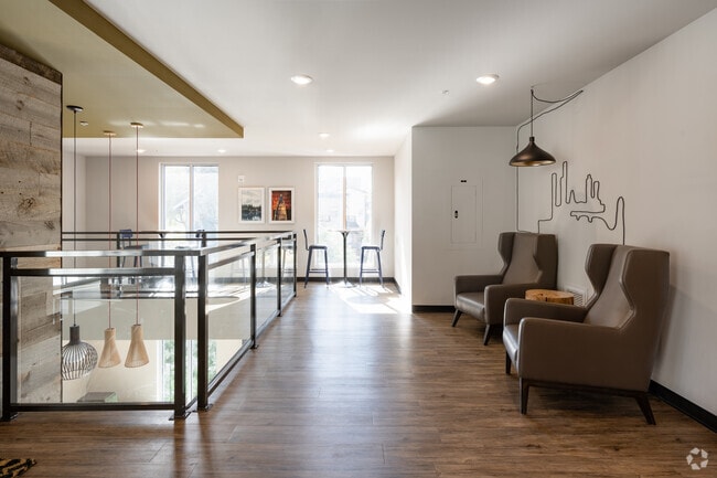 Cinema & Games Room