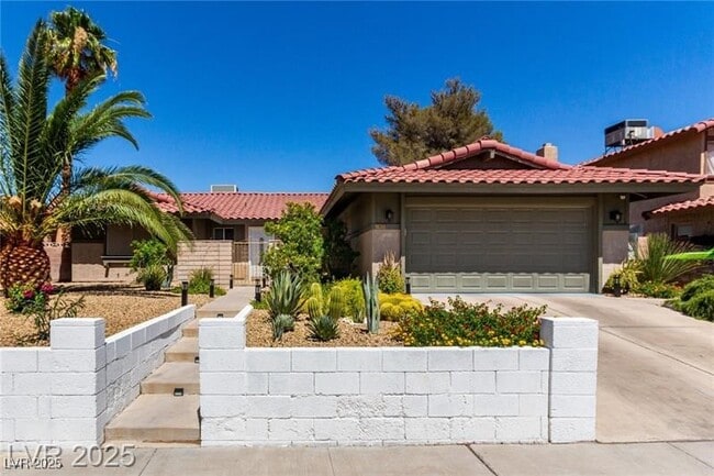 Photo - 3826 S Edmond St