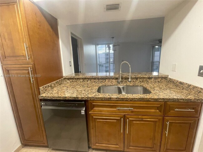 Photo - 7035 NW 186th St Unit D407