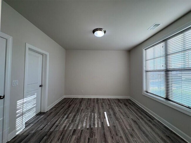 Photo - 3842 Firewood Ln