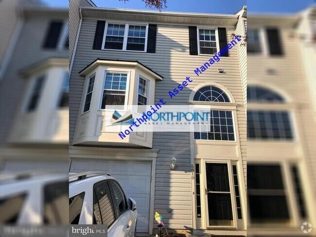 Building Photo - Nice, Sunny & Bright 3 Bedroom 2 full Bath... Rental