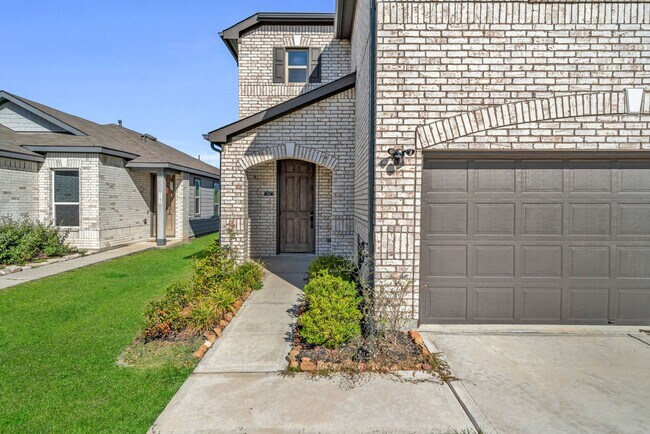 Photo - 6131 Morning Fern Ln House