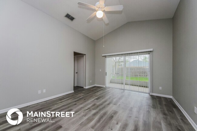 3411 Cypress Point Cir
