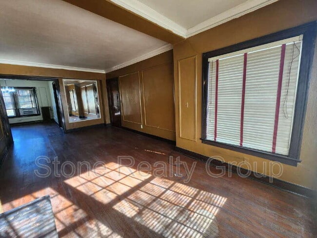 Photo - 525 S 6th St Unit 15