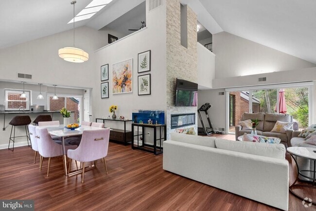 Building Photo - 11310 Harborside Cluster Rental