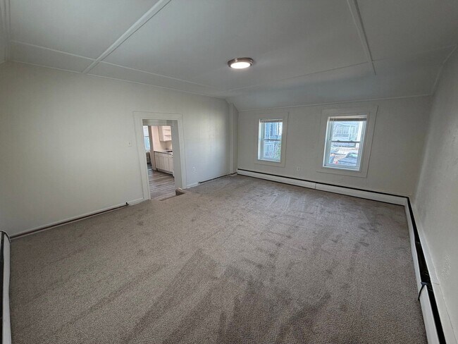 Photo - 88 N State St Unit A