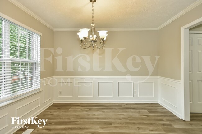 Photo - 610 Woodland Hills Dr