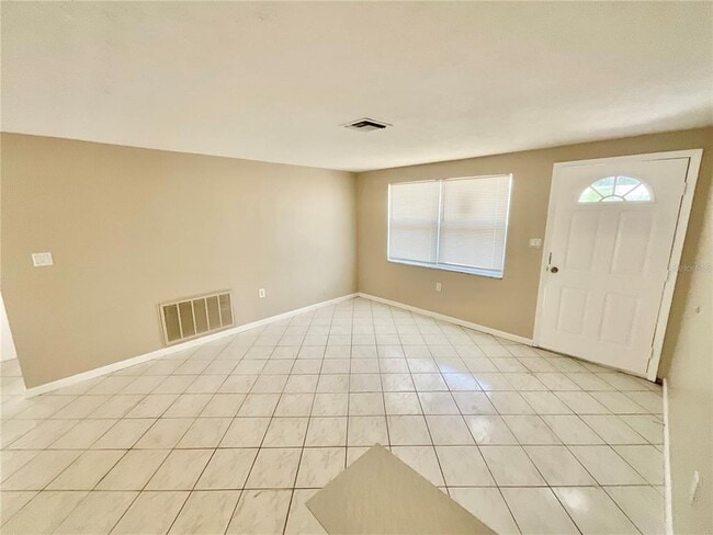 Photo - 3054 Primrose Dr