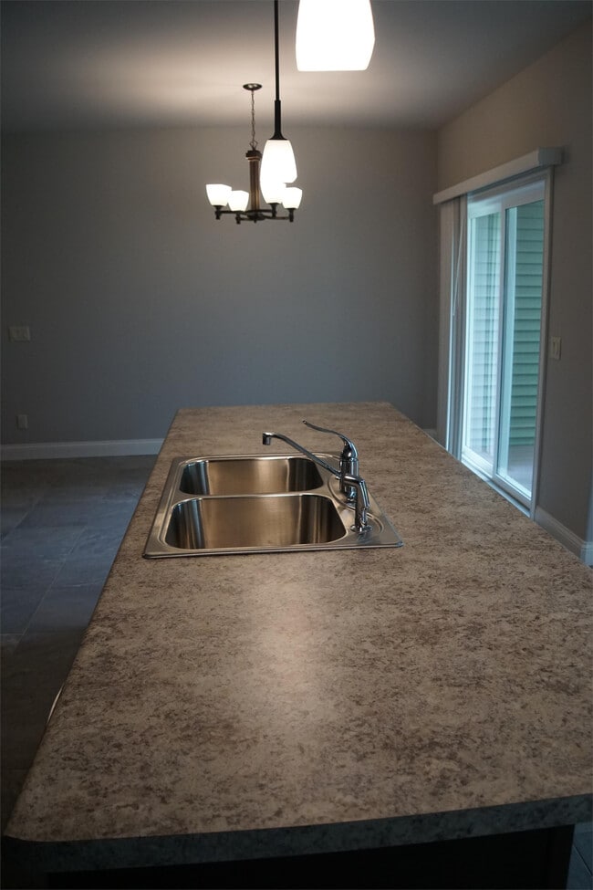 Photo - 6715 Charlie Grimm Rd