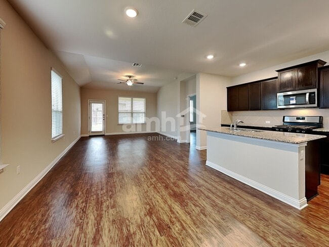 Photo - 6101 Gerard Dr
