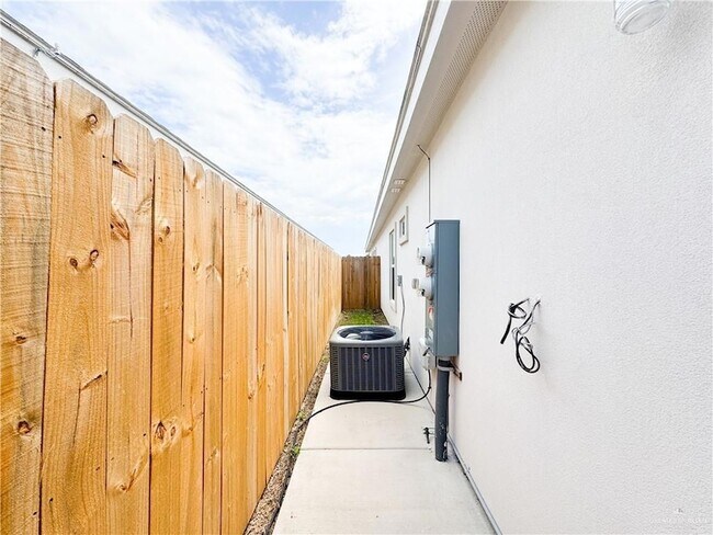 Photo - 2701 Sage Dr Unit 3
