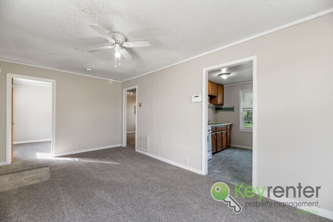 Photo - E Whitney Ln Duplex Unit 4301