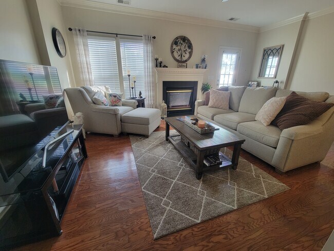 Photo - 17752 Delmas Dr