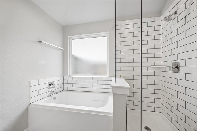 Photo - 12132 Bear River Dr