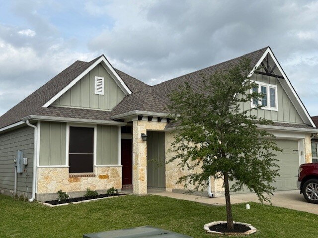 Building Photo - 2120 Markley Dr