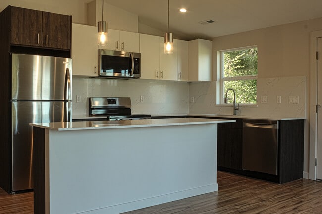 Photo - 2417 Snyder Ave Unit C