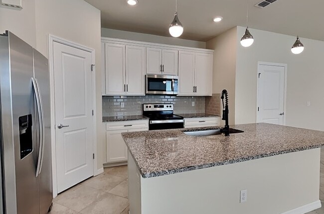 Photo - 5634 Wooden Pine Dr