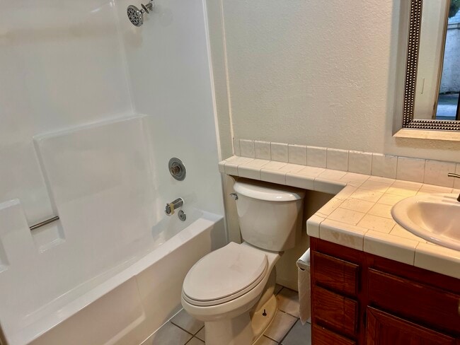 Photo - 2224 River Run Dr Unidad 141