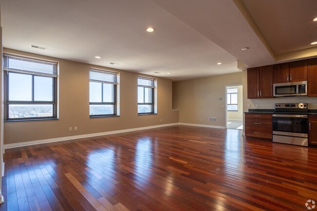 Battle Creek Tower Luxury Suites