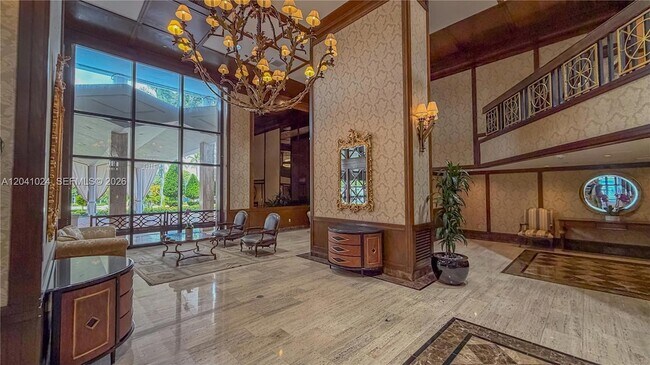 9801 Collins Ave Unit 3U