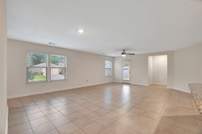 Photo - 9403 Castillo Ct