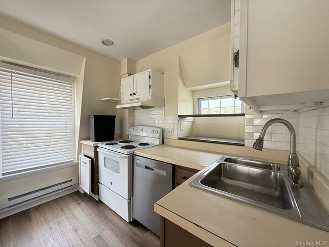 Photo - 904 South St Unidad 2